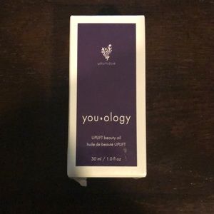 Younique uplift beauty oil 30ml/ 1oz